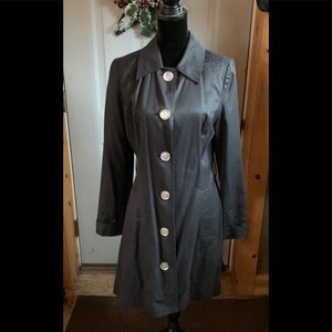 Classic Black Trench Coat 🧥